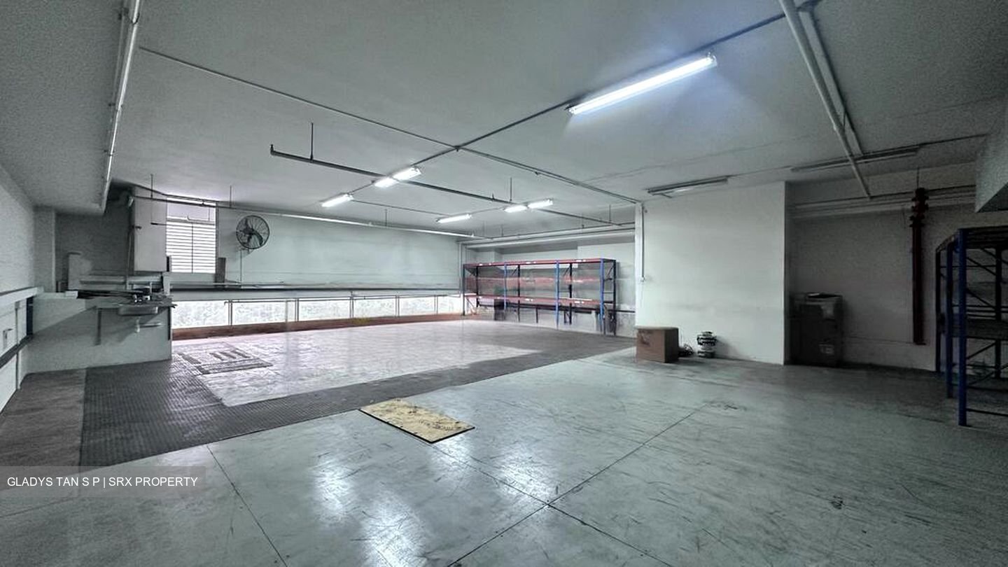 WCEGA Plaza (D23), Factory #457269221